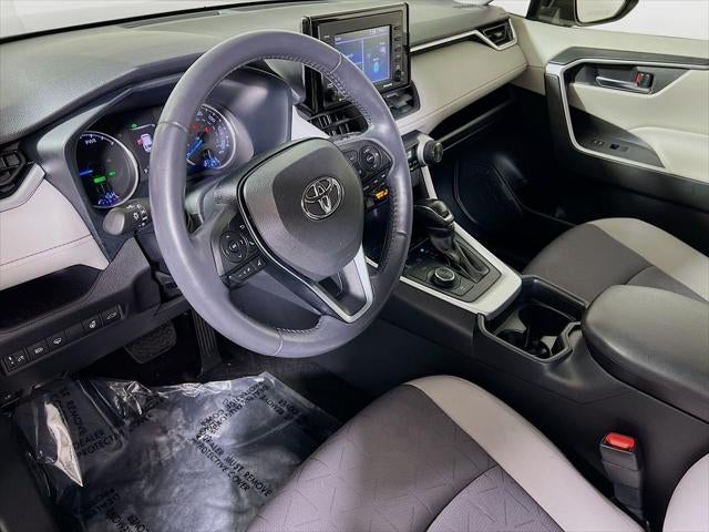 2020 Toyota RAV4 Hybrid XLE