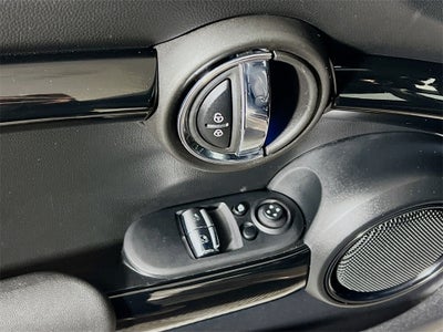 2023 MINI John Cooper Works Base