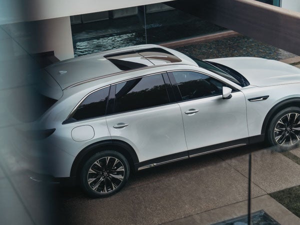 Royal Moore Mazda in Hillsboro OR