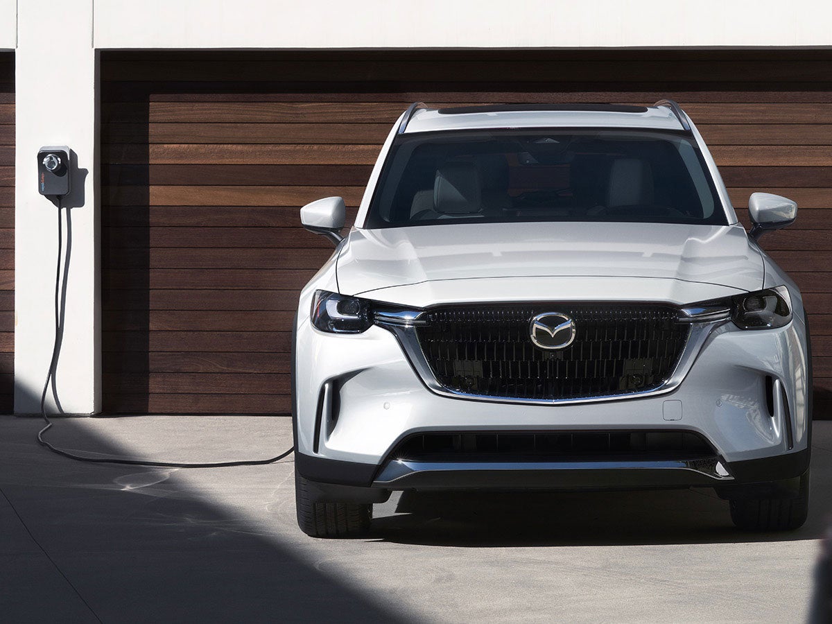 Royal Moore Mazda in Hillsboro OR