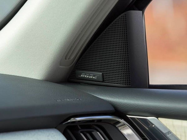 Royal Moore Mazda in Hillsboro OR