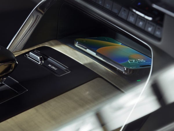 Royal Moore Mazda in Hillsboro OR