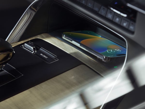 Royal Moore Mazda in Hillsboro OR