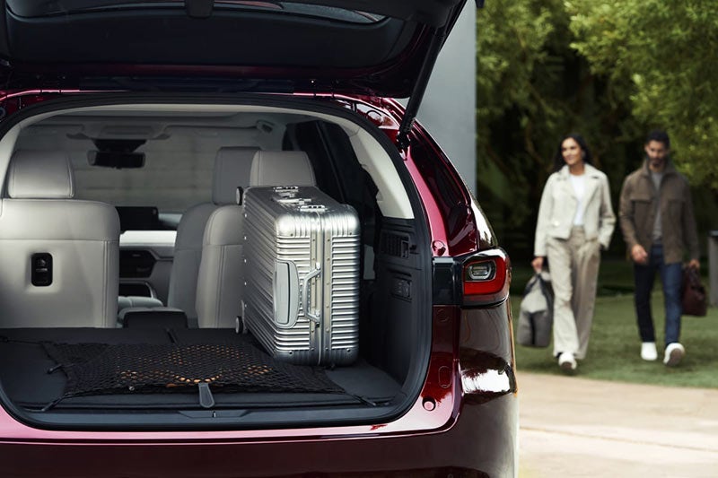 Royal Moore Mazda in Hillsboro OR