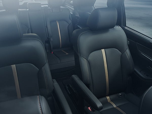 Royal Moore Mazda in Hillsboro OR