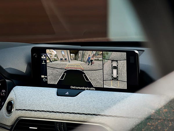 Royal Moore Mazda in Hillsboro OR